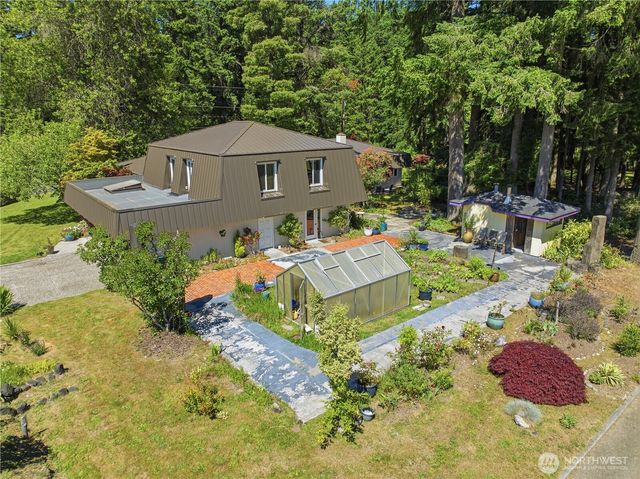 3050 SE Mullenix Road, Port Orchard, WA 98367