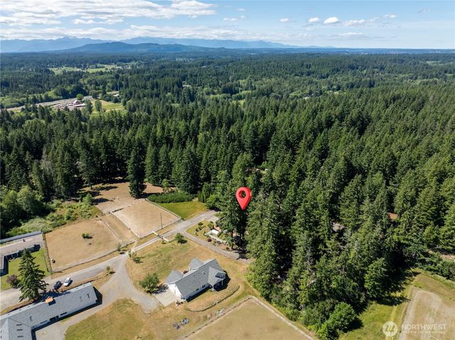 3050 SE Mullenix Road, Port Orchard, WA 98367