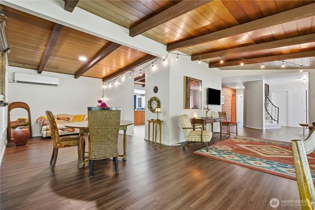 3050 SE Mullenix Road, Port Orchard, WA 98367