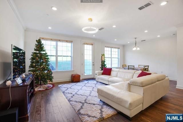 88 Aspen Drive, Cedar Grove, NJ 07009