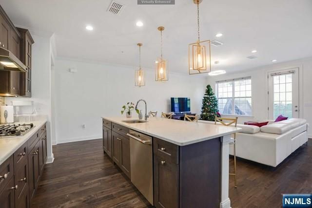88 Aspen Drive, Cedar Grove, NJ 07009
