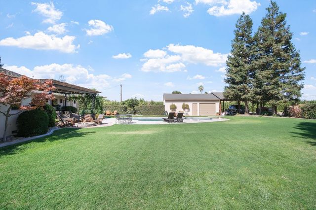 631 E Barnhart Rd, Turlock, CA 95382