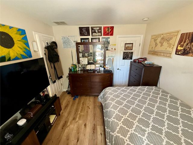 313 OAK STREET, Auburndale, FL 33823