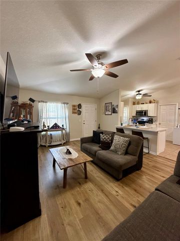 313 OAK STREET, Auburndale, FL 33823
