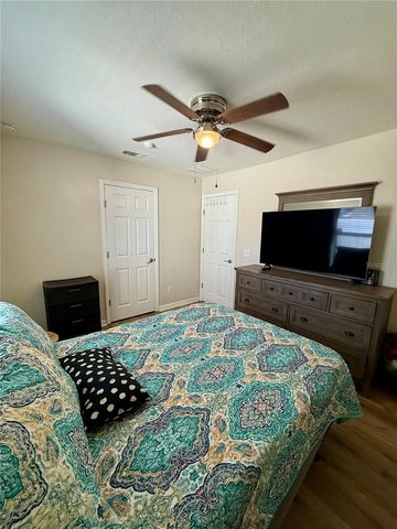 313 OAK STREET, Auburndale, FL 33823