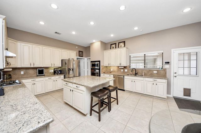 6711 Eagle Run, Manvel, TX 77578