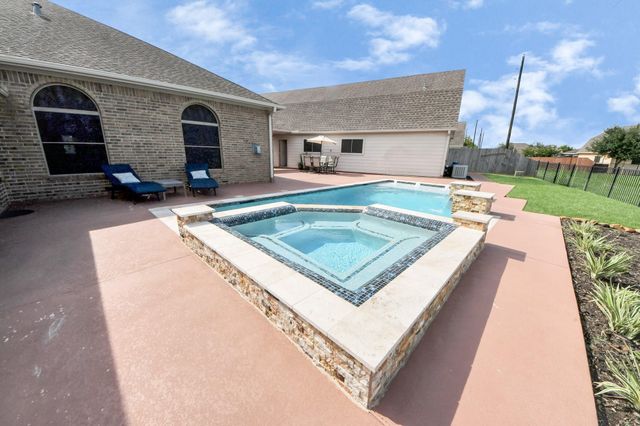 6711 Eagle Run, Manvel, TX 77578