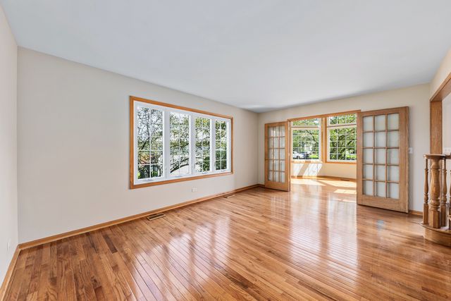 1344 Cantigny Court, Naperville, IL 60565