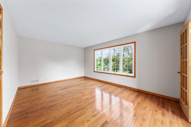 1344 Cantigny Court, Naperville, IL 60565