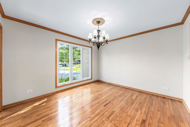1344 Cantigny Court, Naperville, IL 60565