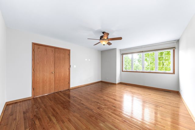 1344 Cantigny Court, Naperville, IL 60565