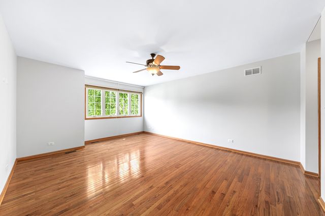 1344 Cantigny Court, Naperville, IL 60565