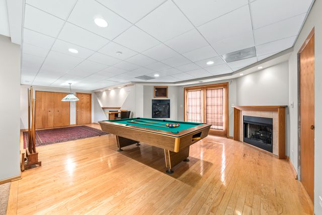1344 Cantigny Court, Naperville, IL 60565