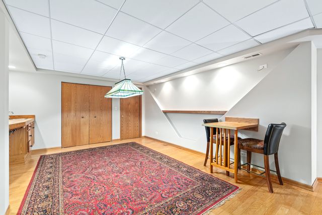 1344 Cantigny Court, Naperville, IL 60565