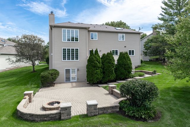 1344 Cantigny Court, Naperville, IL 60565