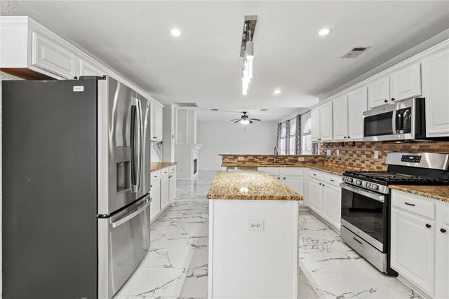 4817 Carolwood Drive, Plano, TX 75024