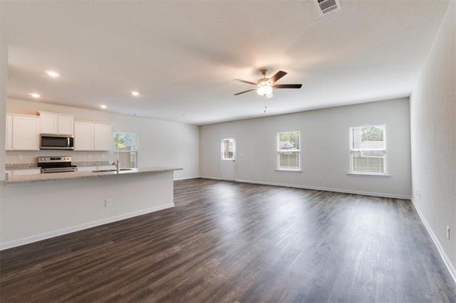 737 Woody Drive, Monroe, GA 30655