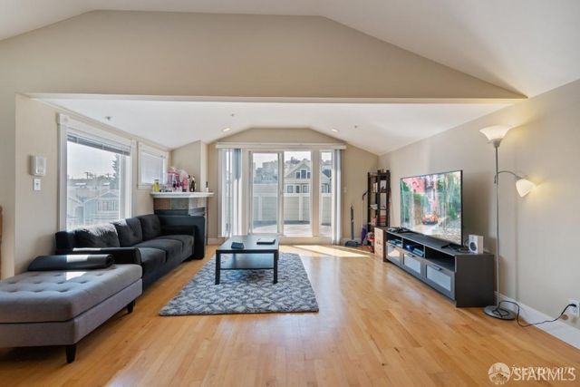 332 Jersey Street, San Francisco, CA 94114