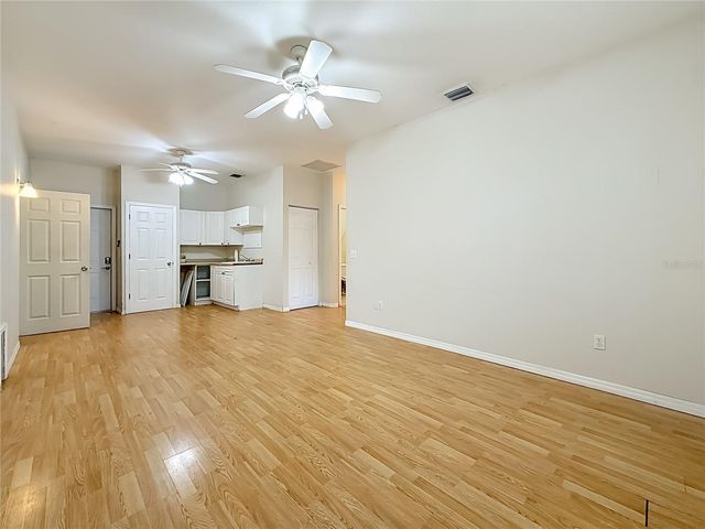 1003 W OUTBOUND PLACE, Tampa, FL 33612