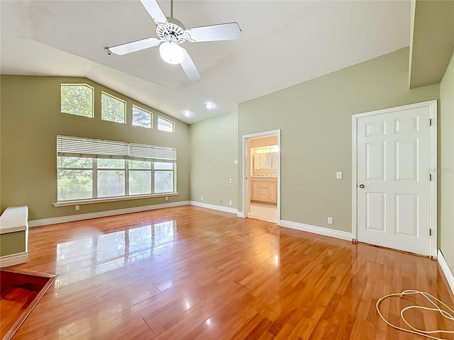 1003 W OUTBOUND PLACE, Tampa, FL 33612