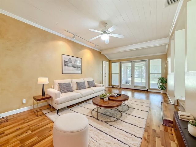 1003 W OUTBOUND PLACE, Tampa, FL 33612