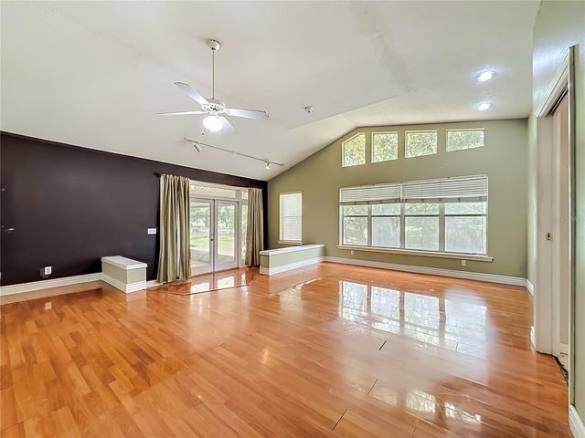 1003 W OUTBOUND PLACE, Tampa, FL 33612