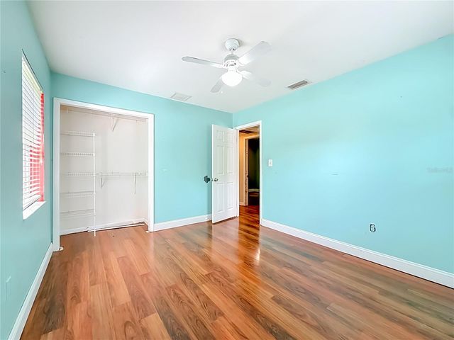 1003 W OUTBOUND PLACE, Tampa, FL 33612