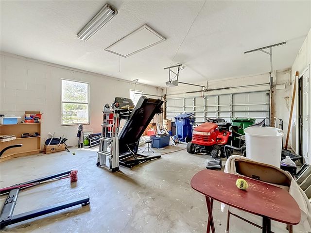 1003 W OUTBOUND PLACE, Tampa, FL 33612