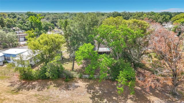 1003 W OUTBOUND PLACE, Tampa, FL 33612