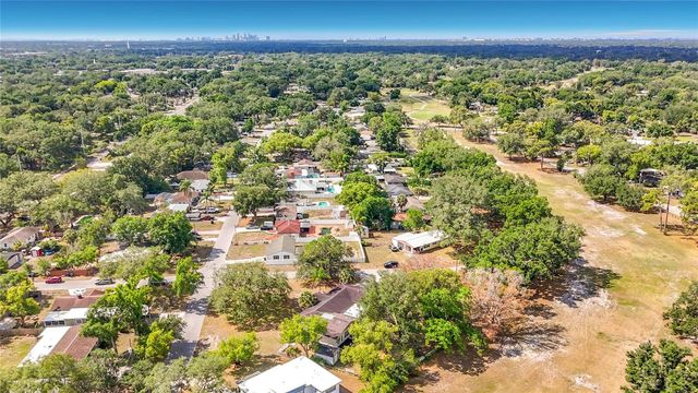 1003 W OUTBOUND PLACE, Tampa, FL 33612