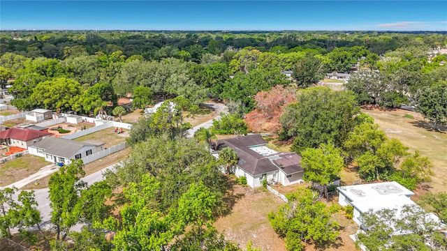 1003 W OUTBOUND PLACE, Tampa, FL 33612