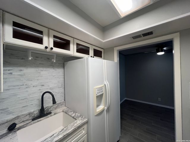 8401 N New Braunfels Ave Apt 146, San Antonio, TX 78209