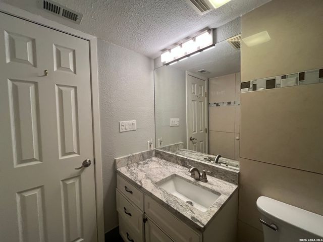 8401 N New Braunfels Ave Apt 146, San Antonio, TX 78209