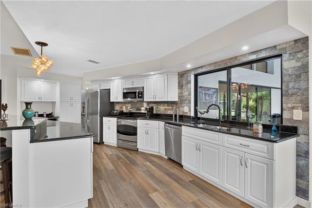 15960 Muirfield CT, Fort Myers, FL 33908