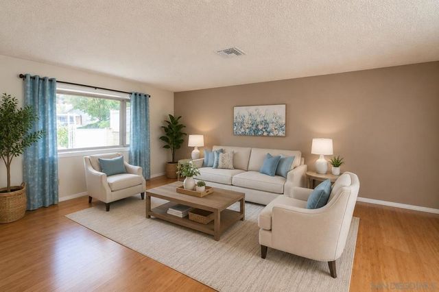 7282 Melotte Strett, San Diego, CA 92119
