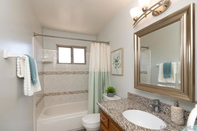7282 Melotte Strett, San Diego, CA 92119