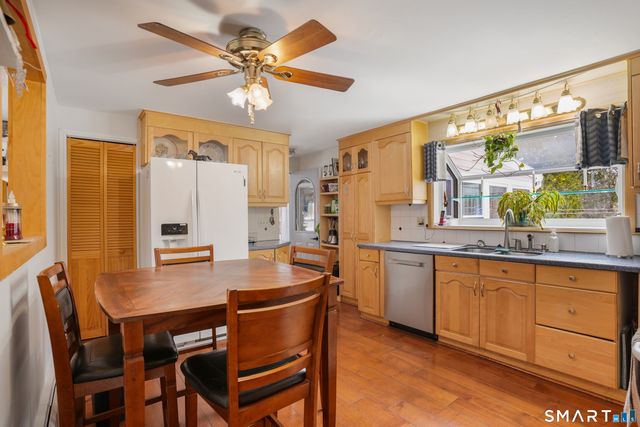 25 Sheffield Lane, Bristol, CT 06010