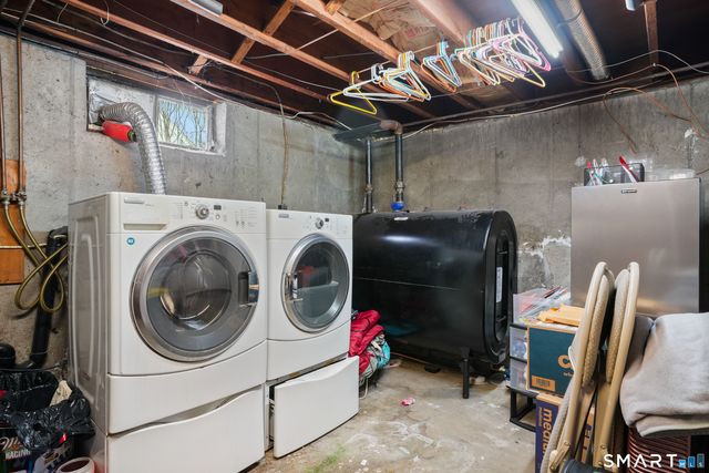 25 Sheffield Lane, Bristol, CT 06010