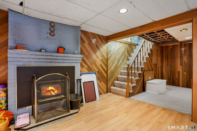 25 Sheffield Lane, Bristol, CT 06010