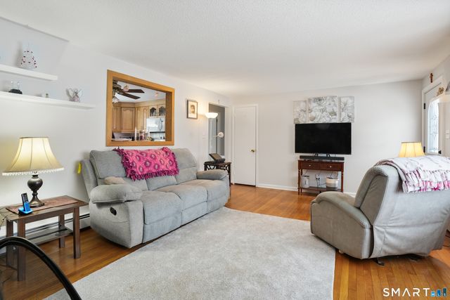 25 Sheffield Lane, Bristol, CT 06010