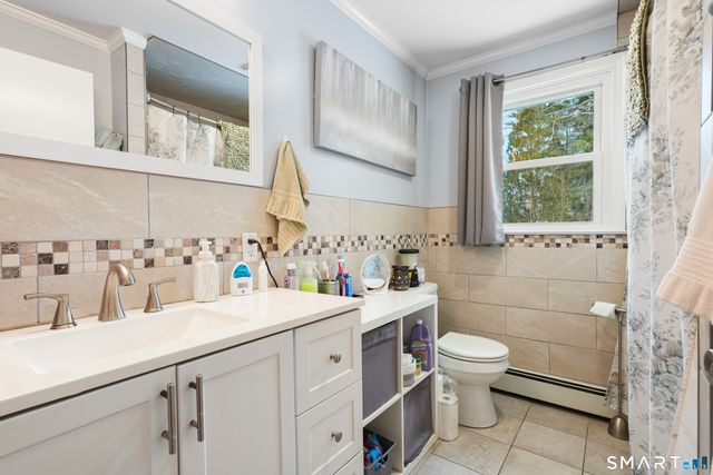 25 Sheffield Lane, Bristol, CT 06010