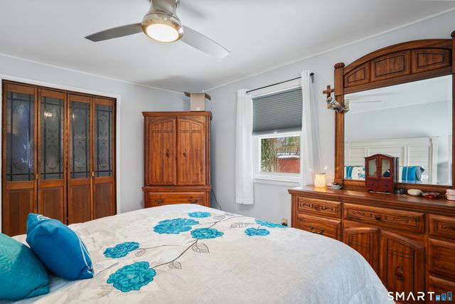 25 Sheffield Lane, Bristol, CT 06010