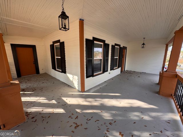 3778 Log Cabin Drive, Macon, GA 31204