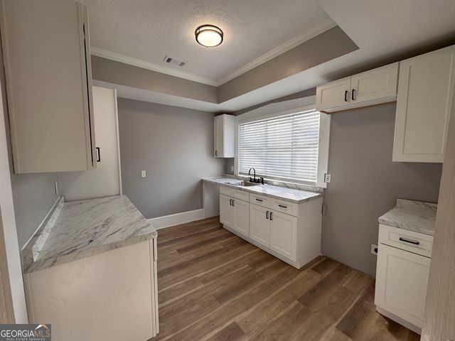 3778 Log Cabin Drive, Macon, GA 31204