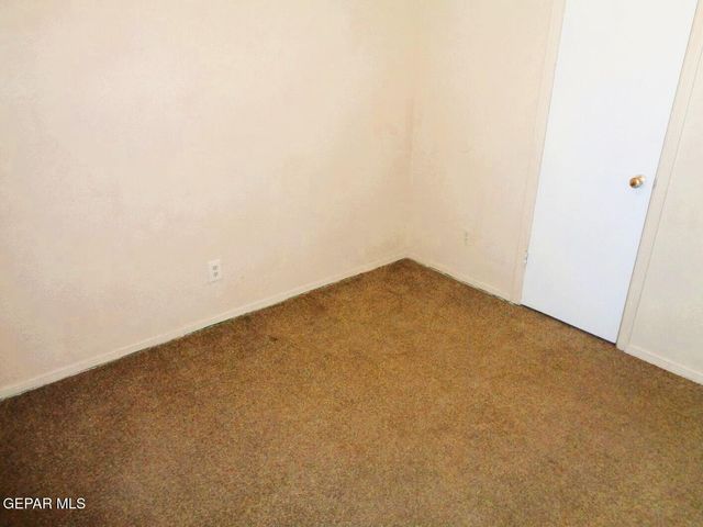 8520 Saratoga Drive, El Paso, TX 79912