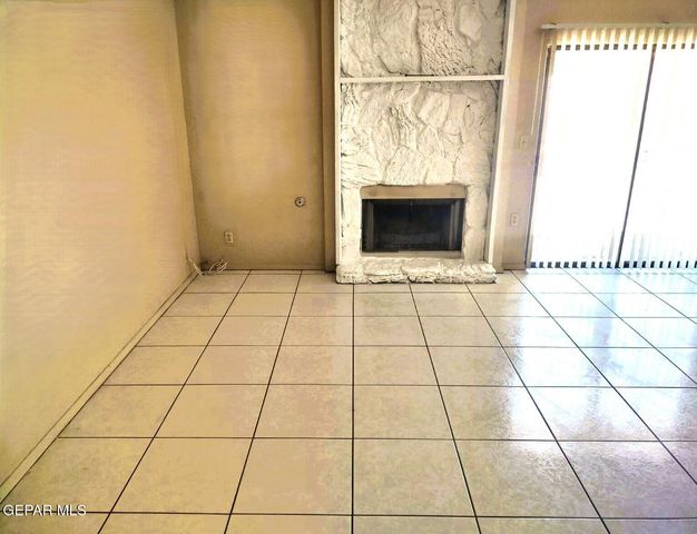 8520 Saratoga Drive, El Paso, TX 79912