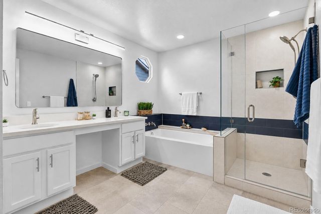 19936 E Stanford Drive, Centennial, CO 80015
