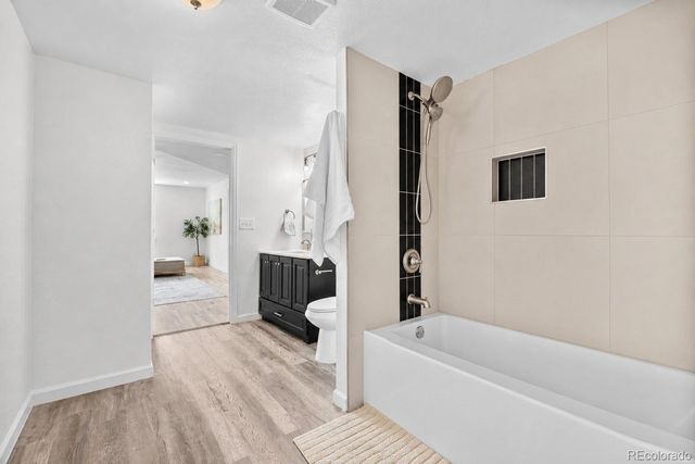 19936 E Stanford Drive, Centennial, CO 80015