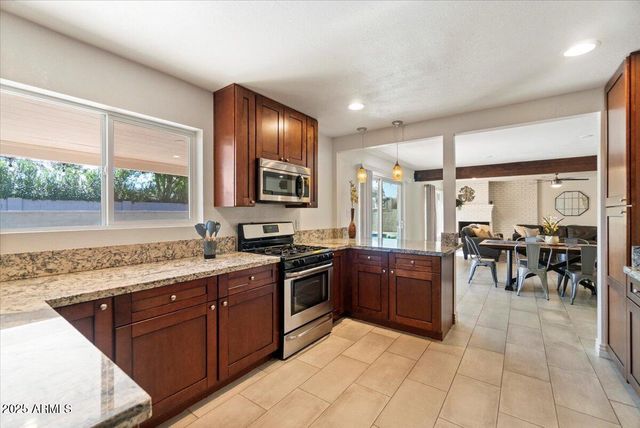 8209 E HEATHERBRAE Avenue, Scottsdale, AZ 85251