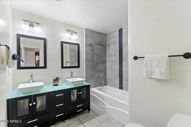 8209 E HEATHERBRAE Avenue, Scottsdale, AZ 85251